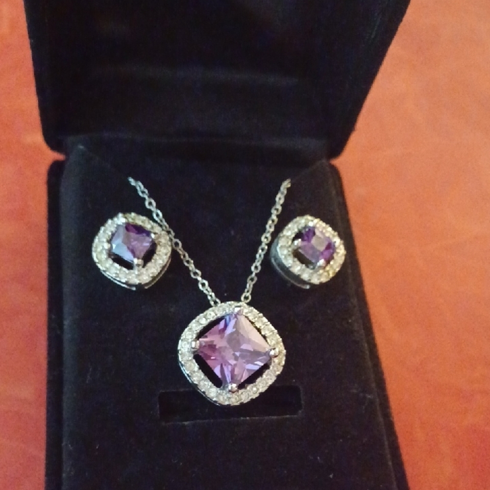 Vintage Purple and Silver Necklace Set